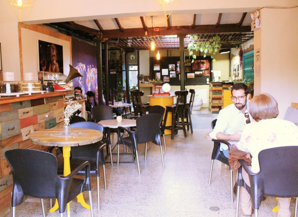 Panela Medellin Hostel Екстериор снимка